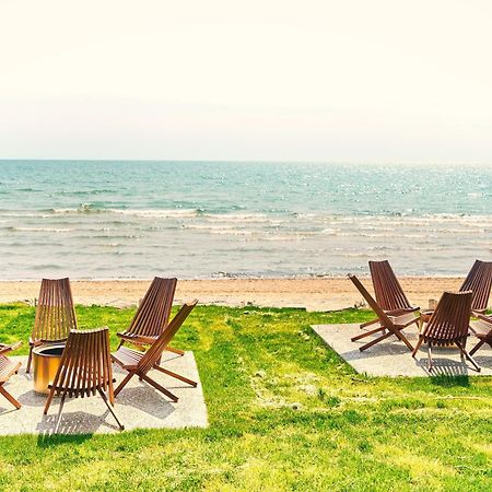 The Long Beach Resort - Beachfront Cottages & Townhouse Suites Wainfleet エクステリア 写真