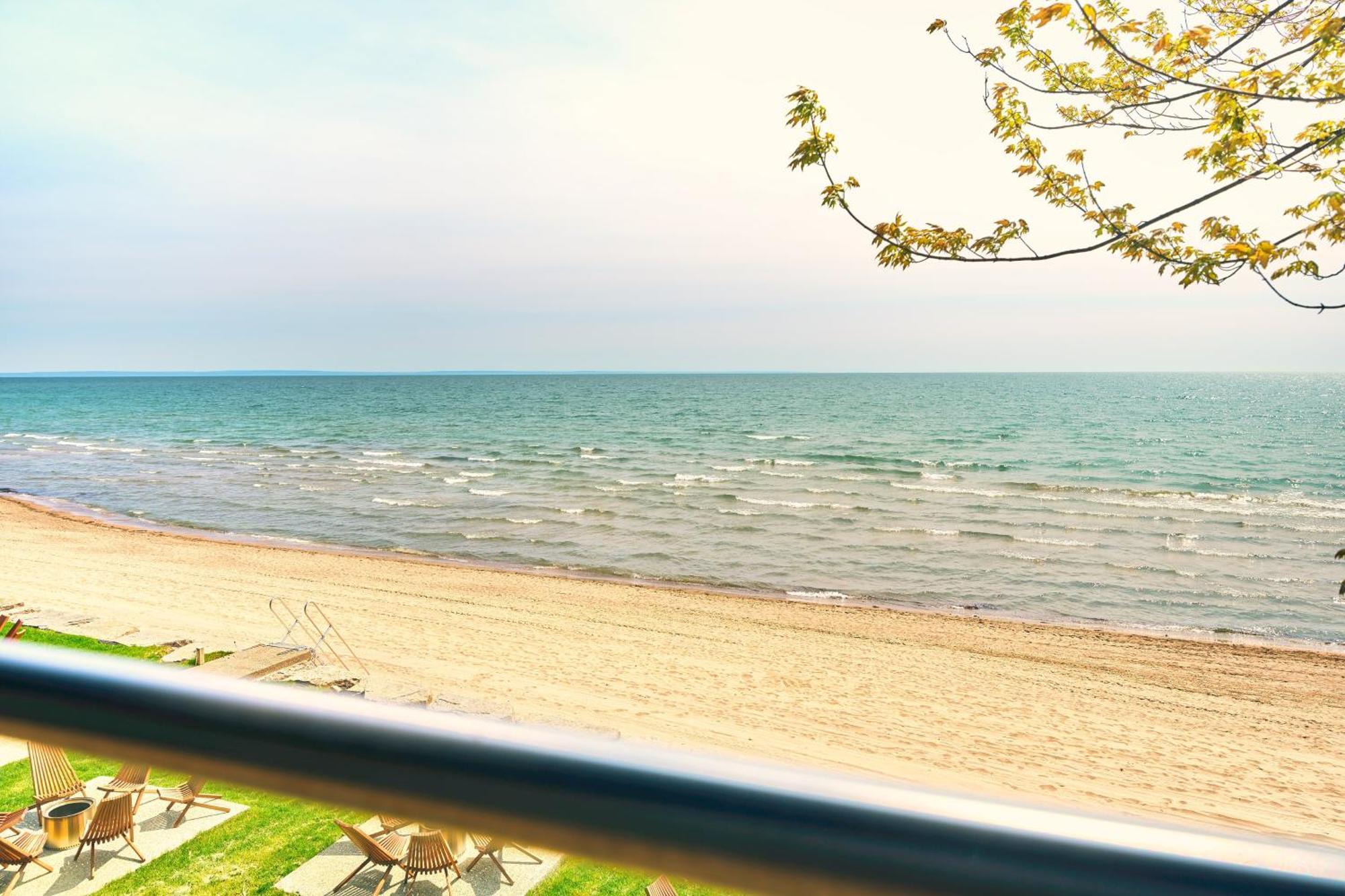 The Long Beach Resort - Beachfront Cottages & Townhouse Suites Wainfleet エクステリア 写真