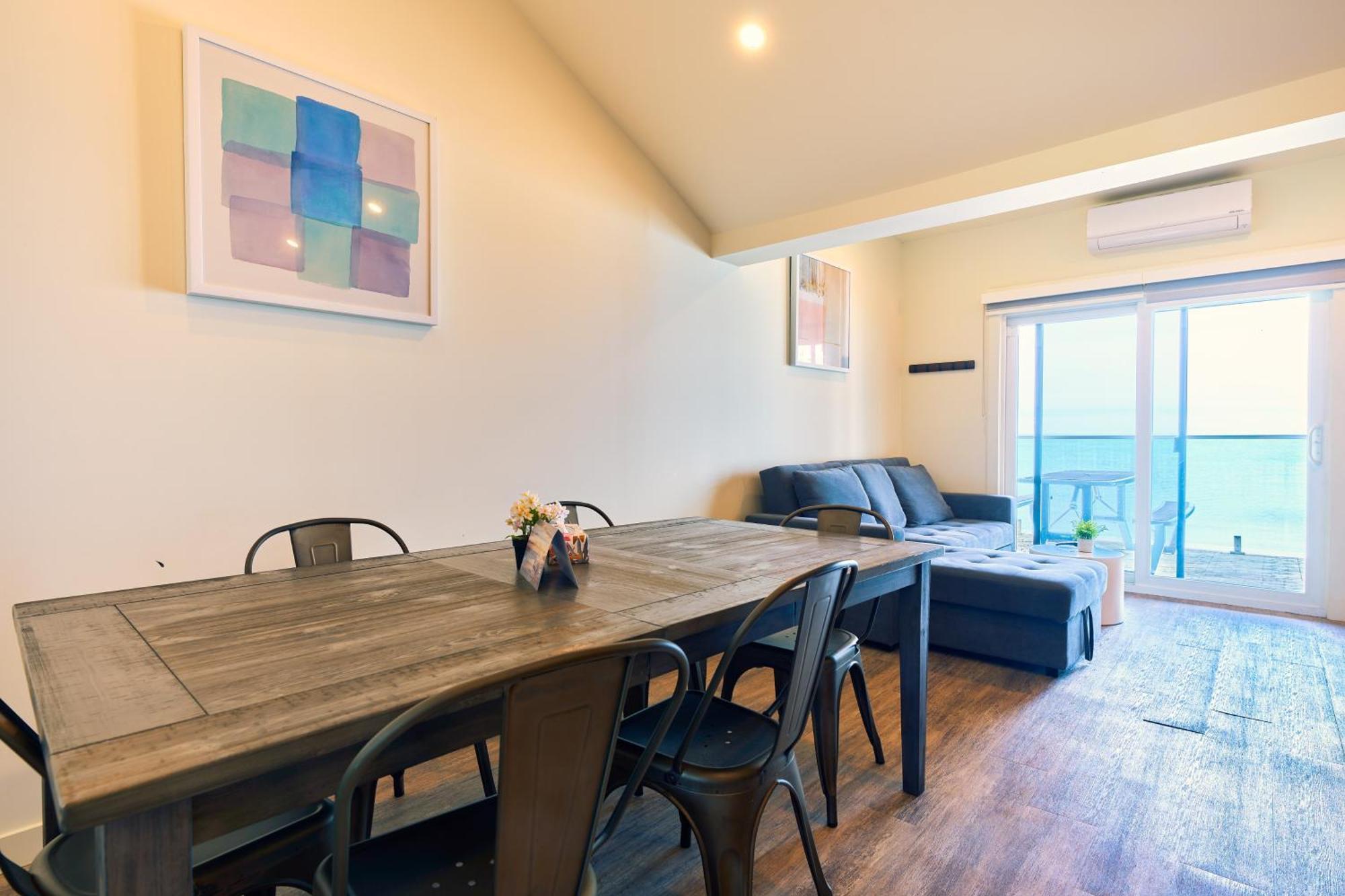 The Long Beach Resort - Beachfront Cottages & Townhouse Suites Wainfleet エクステリア 写真