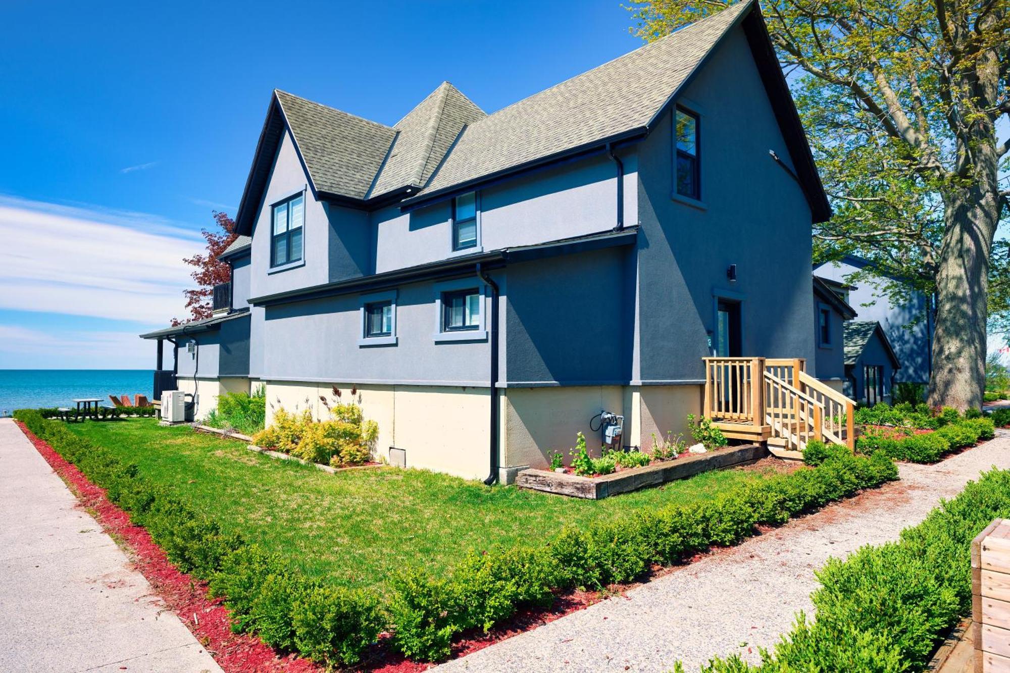 The Long Beach Resort - Beachfront Cottages & Townhouse Suites Wainfleet エクステリア 写真