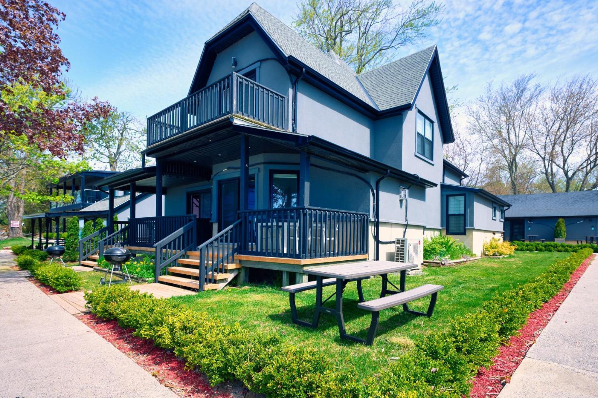The Long Beach Resort - Beachfront Cottages & Townhouse Suites Wainfleet エクステリア 写真