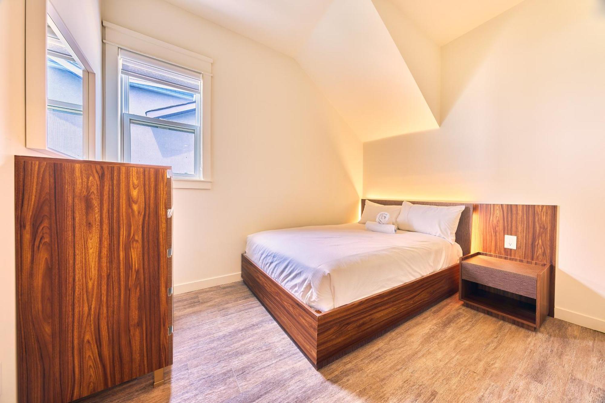 The Long Beach Resort - Beachfront Cottages & Townhouse Suites Wainfleet エクステリア 写真