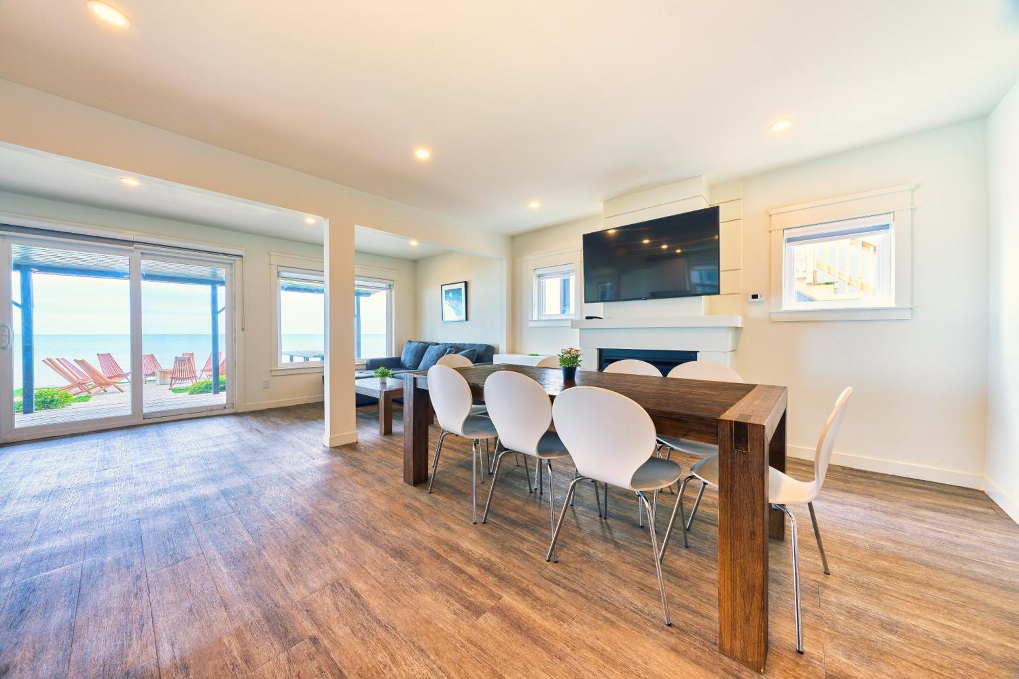 The Long Beach Resort - Beachfront Cottages & Townhouse Suites Wainfleet エクステリア 写真