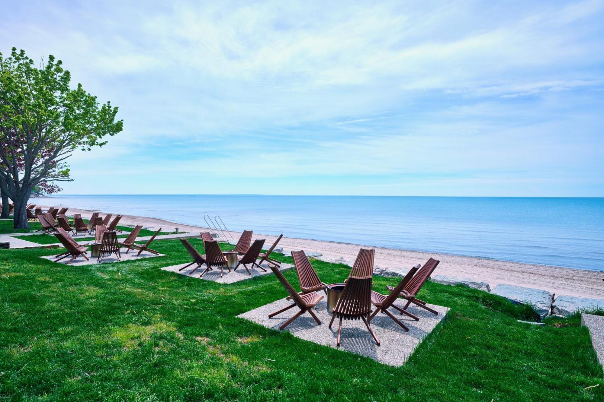The Long Beach Resort - Beachfront Cottages & Townhouse Suites Wainfleet エクステリア 写真