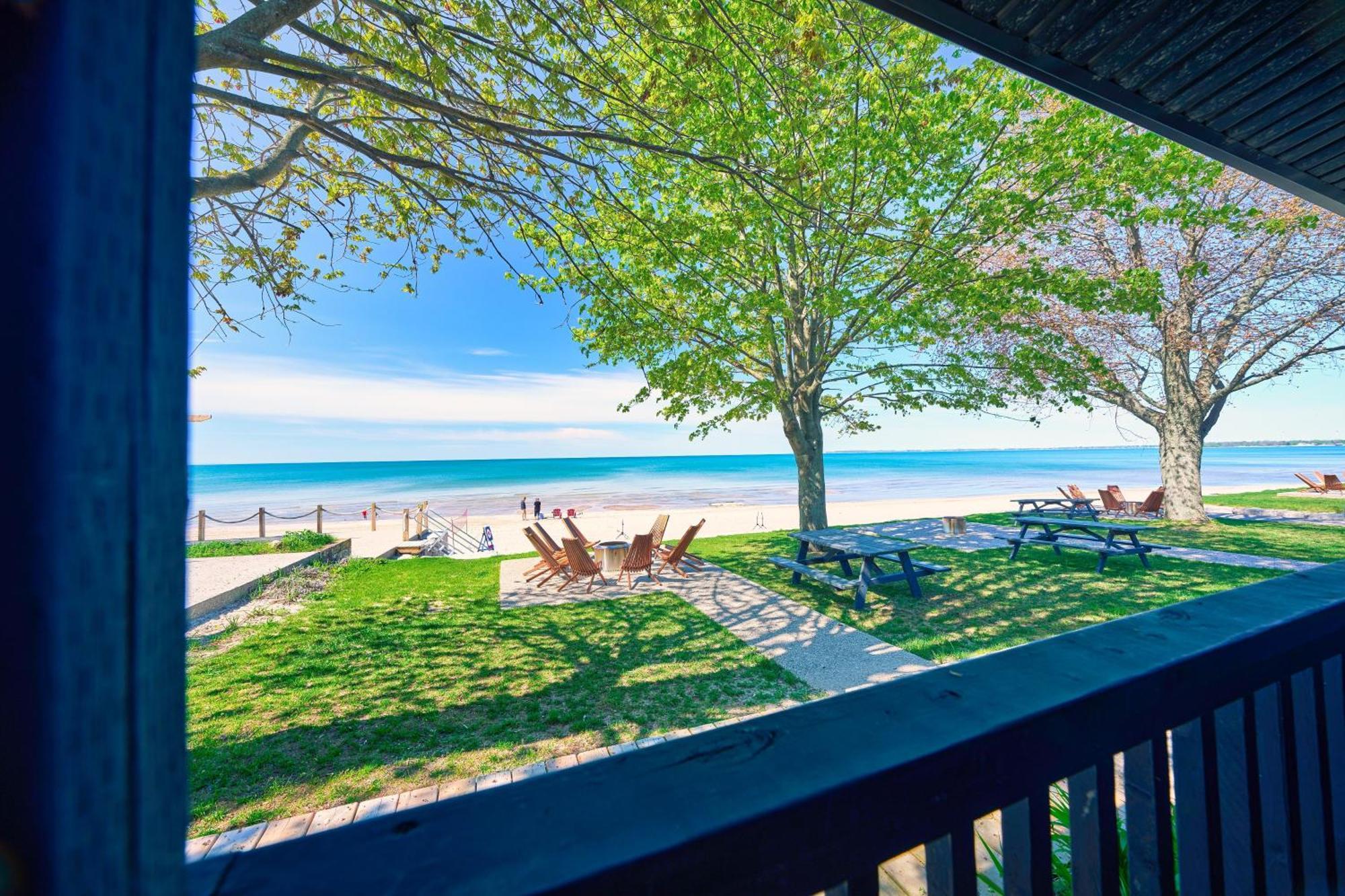 The Long Beach Resort - Beachfront Cottages & Townhouse Suites Wainfleet エクステリア 写真